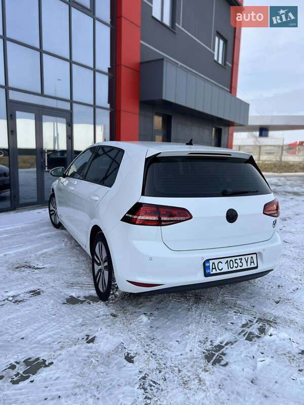Хетчбек Volkswagen e-Golf 2014 в Ковелі
