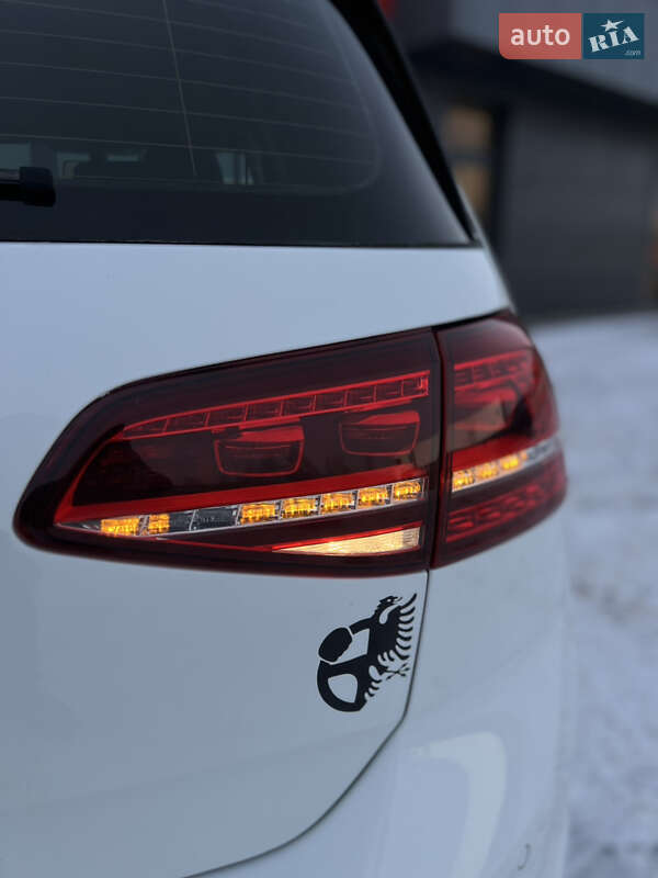 Хетчбек Volkswagen e-Golf 2014 в Ковелі