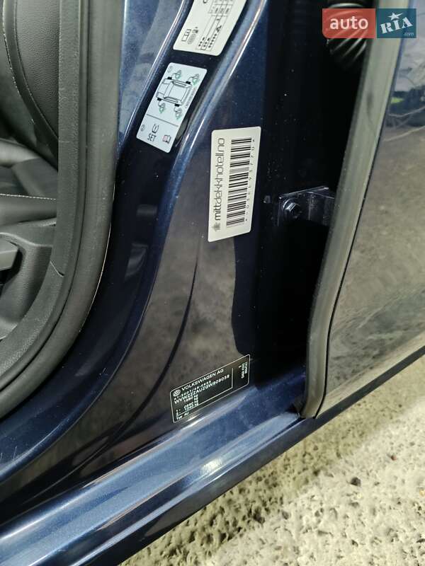 Хэтчбек Volkswagen e-Golf 2016 в Ровно фото 80 Хэтчбек Volkswagen e-Golf 2016 в Ровно