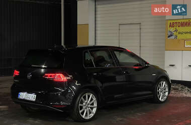 Хэтчбек Volkswagen e-Golf 2015 в 