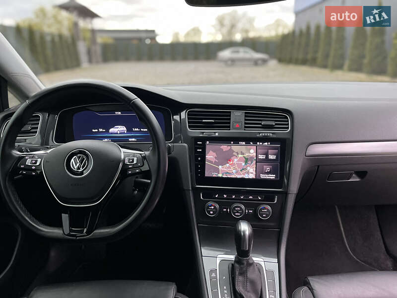 Хетчбек Volkswagen e-Golf 2020 в Мукачевому
