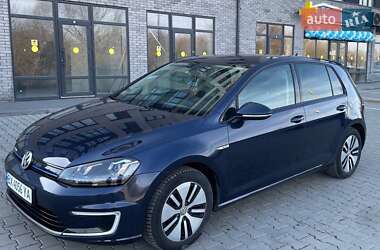 Хетчбек Volkswagen e-Golf 2015 в Хмельницькому