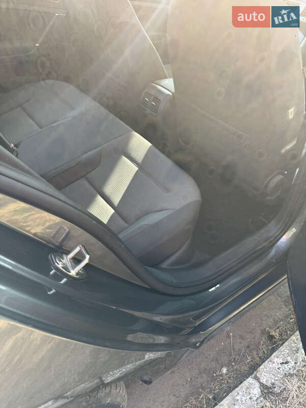 Хэтчбек Volkswagen e-Golf 2019 в Шполе