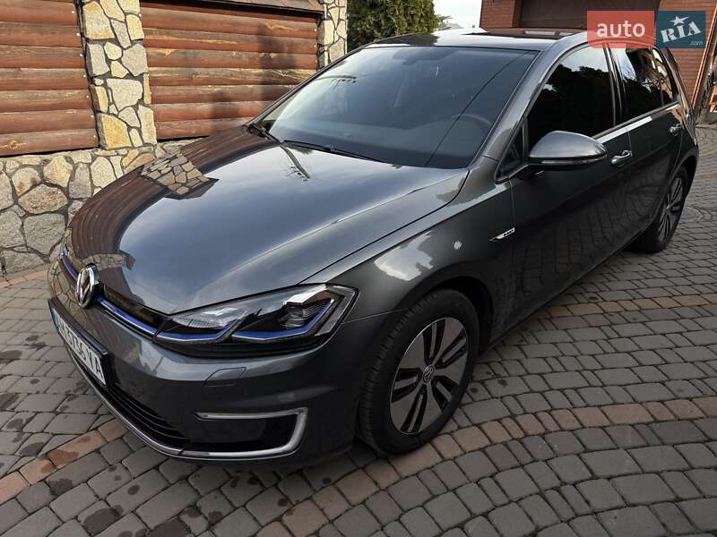 Хэтчбек Volkswagen e-Golf 2019 в Виннице