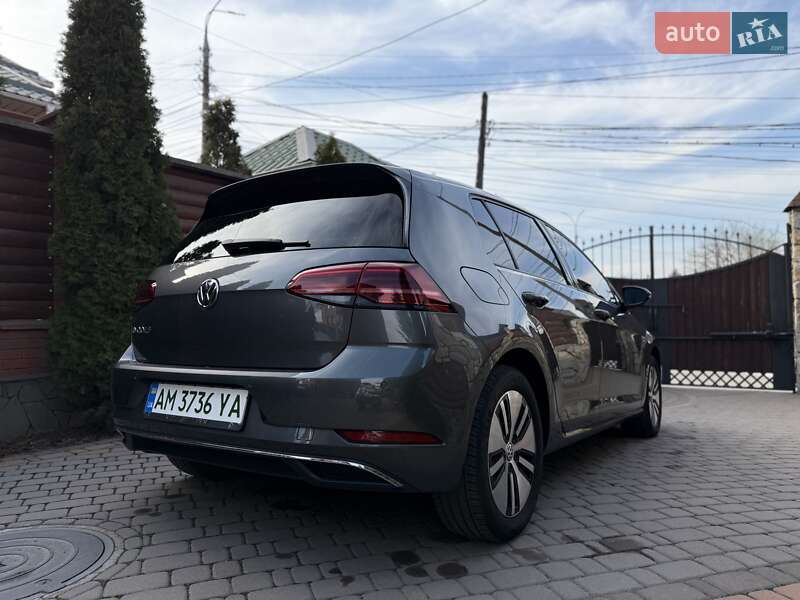 Хэтчбек Volkswagen e-Golf 2019 в Виннице