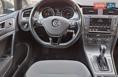 Хэтчбек Volkswagen e-Golf 2015 в Одессе