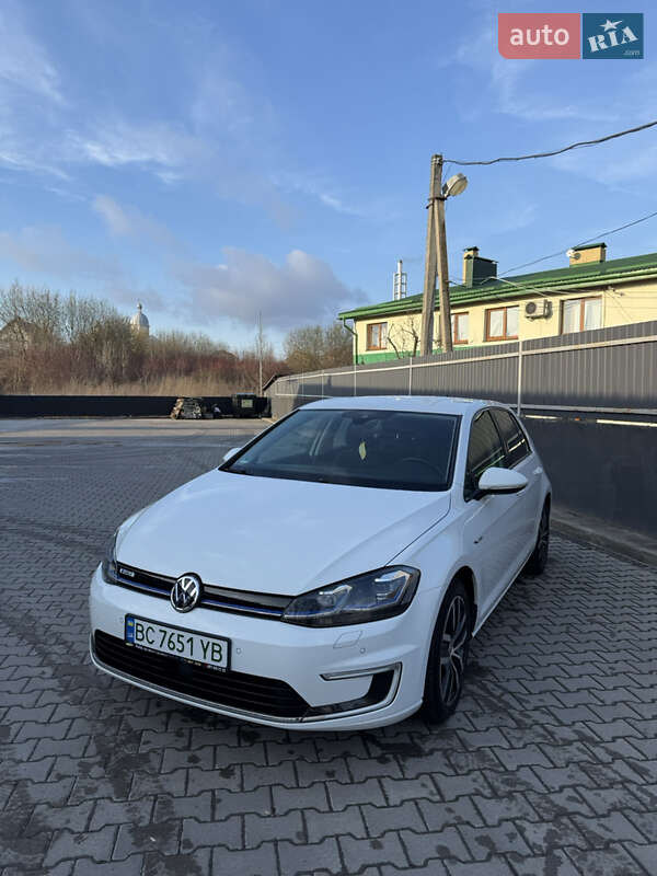 Хетчбек Volkswagen e-Golf 2018 в Львові