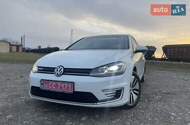 Хетчбек Volkswagen e-Golf 2018 в 