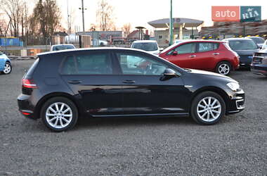 Хэтчбек Volkswagen e-Golf 2015 в 
