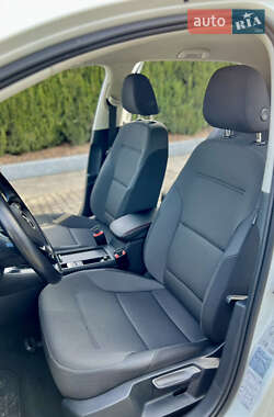 Хетчбек Volkswagen e-Golf 2020 в 