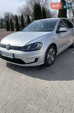 Хэтчбек Volkswagen e-Golf 2016 в Житомире