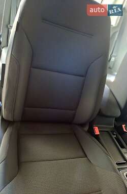 Хэтчбек Volkswagen e-Golf 2020 в 