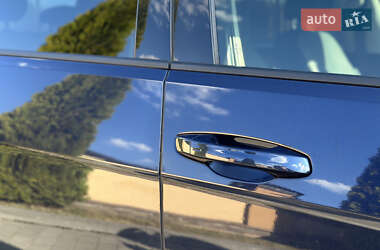 Хэтчбек Volkswagen e-Golf 2015 в 