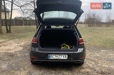 Хетчбек Volkswagen e-Golf 2020 в 