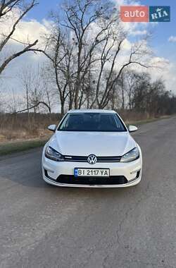Хетчбек Volkswagen e-Golf 2017 в Полтаві