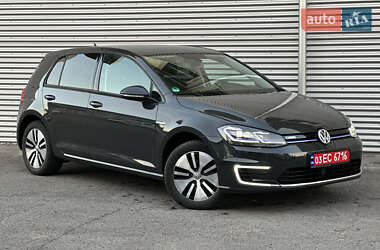 Хетчбек Volkswagen e-Golf 2020 в 