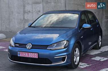 Хэтчбек Volkswagen e-Golf 2015 в 