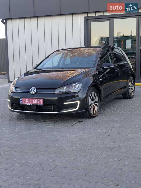 Хэтчбек Volkswagen e-Golf 2014 в Днепре фото 8 Хэтчбек Volkswagen e-Golf 2014 в Днепре