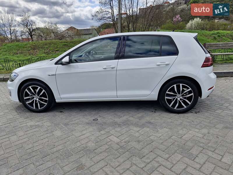 Volkswagen e-Golf 2019