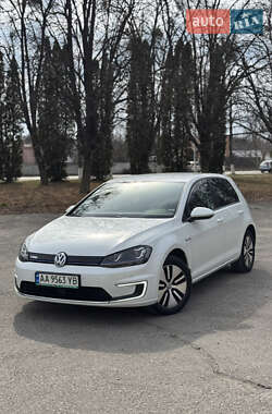 Хэтчбек Volkswagen e-Golf 2015 в Ставище