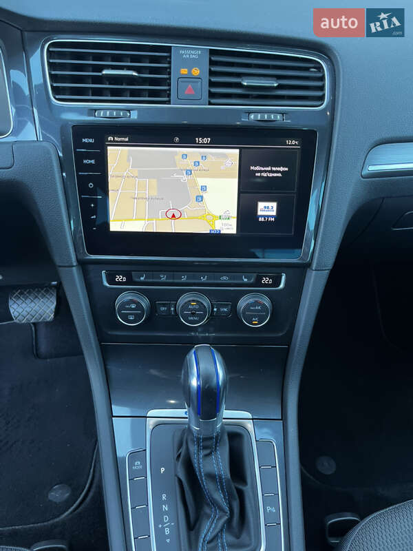 Хетчбек Volkswagen e-Golf 2018 в Луцьку
