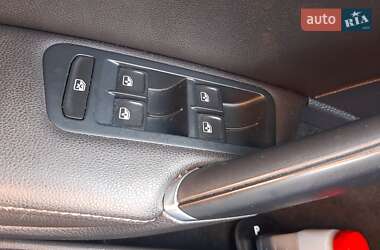 Хэтчбек Volkswagen e-Golf 2016 в 
