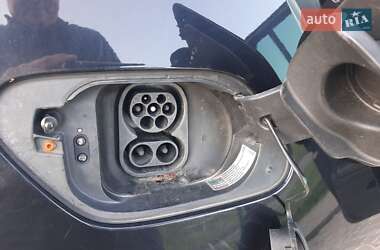 Хэтчбек Volkswagen e-Golf 2016 в 