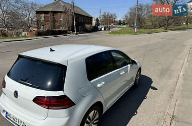 Хэтчбек Volkswagen e-Golf 2020 в 