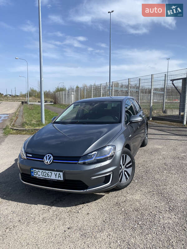 Volkswagen e-Golf 2017
