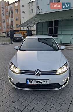 Хэтчбек Volkswagen e-Golf 2019 в 