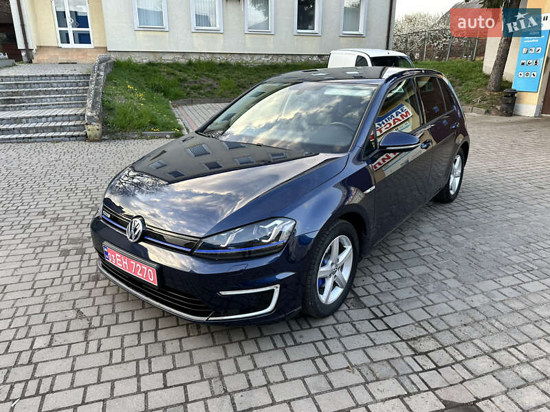Хэтчбек Volkswagen e-Golf 2016 в Луцке
