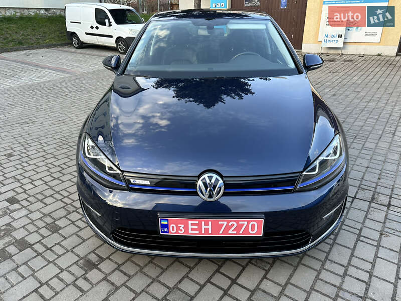 Хэтчбек Volkswagen e-Golf 2016 в Луцке