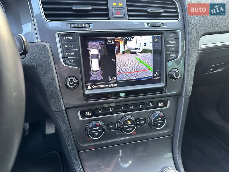 Хэтчбек Volkswagen e-Golf 2016 в Луцке