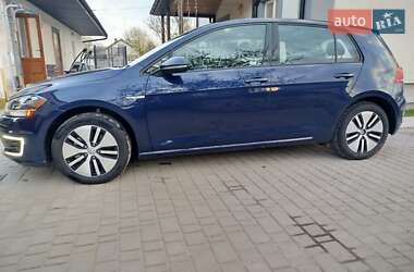 Хэтчбек Volkswagen e-Golf 2019 в 
