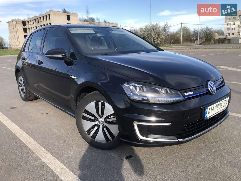 Volkswagen e-Golf 2016