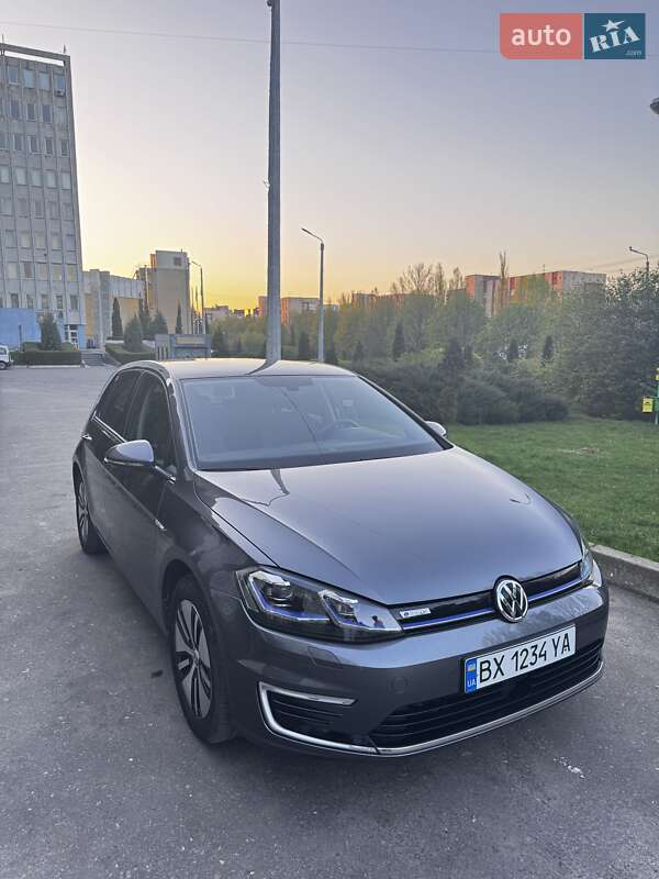 Хэтчбек Volkswagen e-Golf 2019 в Хмельницком