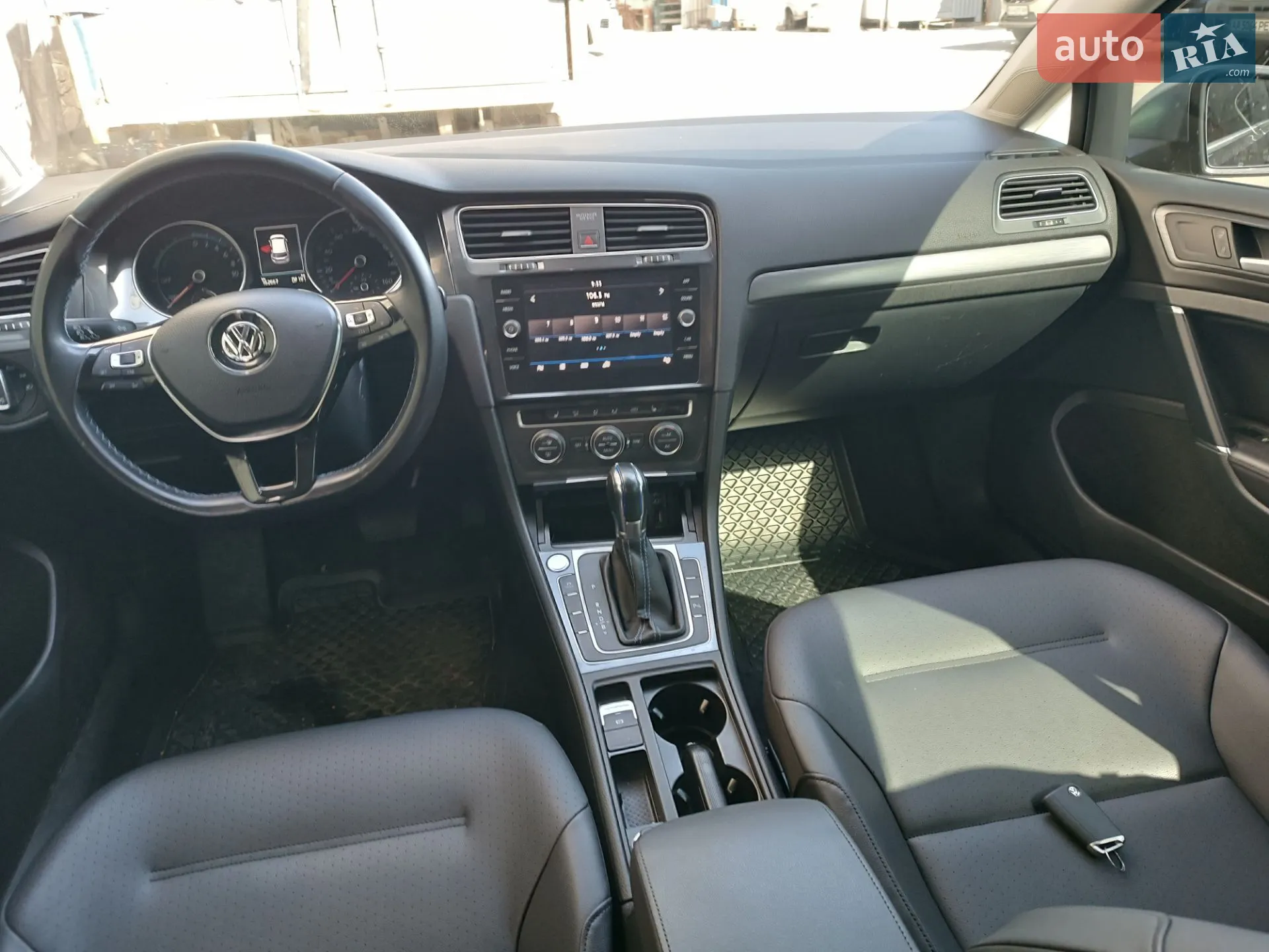 2017 Volkswagen Golf - мініатюра 12