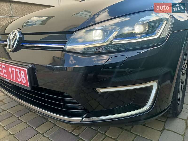 Хэтчбек Volkswagen e-Golf 2018 в Луцке