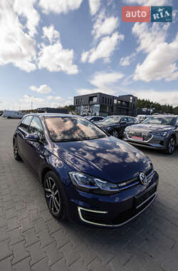 Хетчбек Volkswagen e-Golf 2019 в 