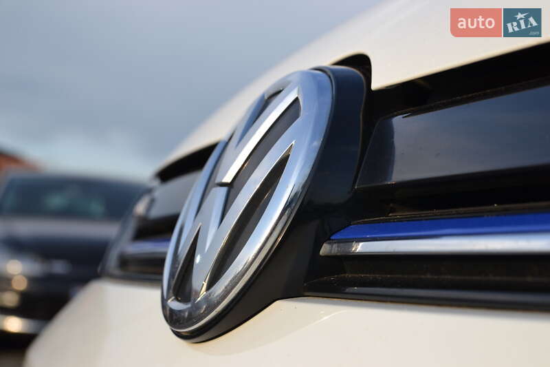 Хетчбек Volkswagen e-Golf 2018 в Луцьку