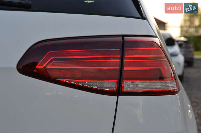 Хетчбек Volkswagen e-Golf 2018 в Луцьку