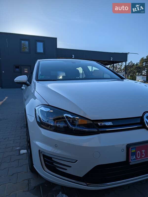Хэтчбек Volkswagen e-Golf 2020 в Луцке
