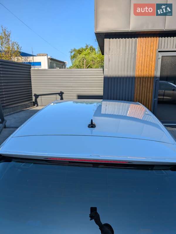 Хэтчбек Volkswagen e-Golf 2020 в Луцке