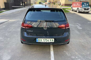 Хэтчбек Volkswagen e-Golf 2020 в 