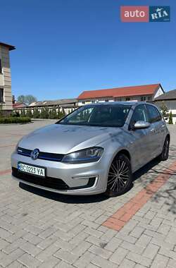 Хэтчбек Volkswagen e-Golf 2014 в Золочеве