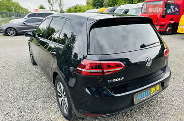 Хэтчбек Volkswagen e-Golf 2016 в 