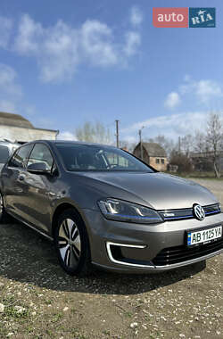 Хэтчбек Volkswagen e-Golf 2014 в 