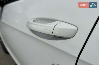 Хэтчбек Volkswagen e-Golf 2020 в 
