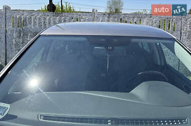 Хэтчбек Volkswagen e-Golf 2014 в 