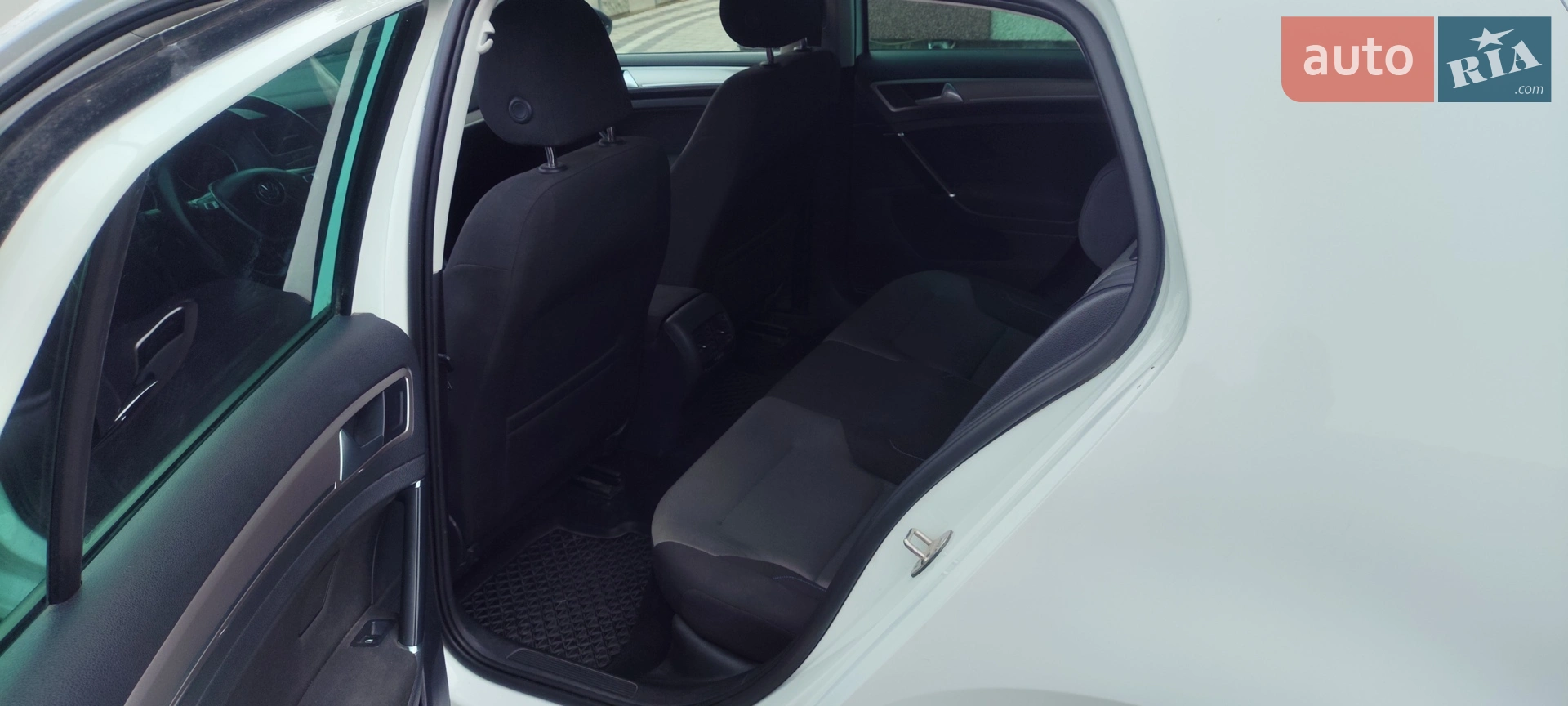 2015 Volkswagen Golf - мініатюра 13